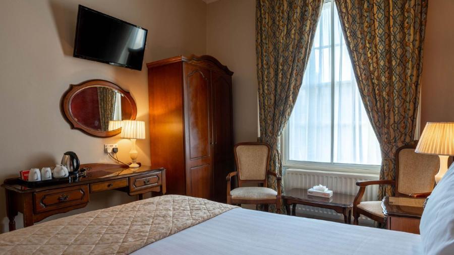 Single Room,1649876442:JPEG
