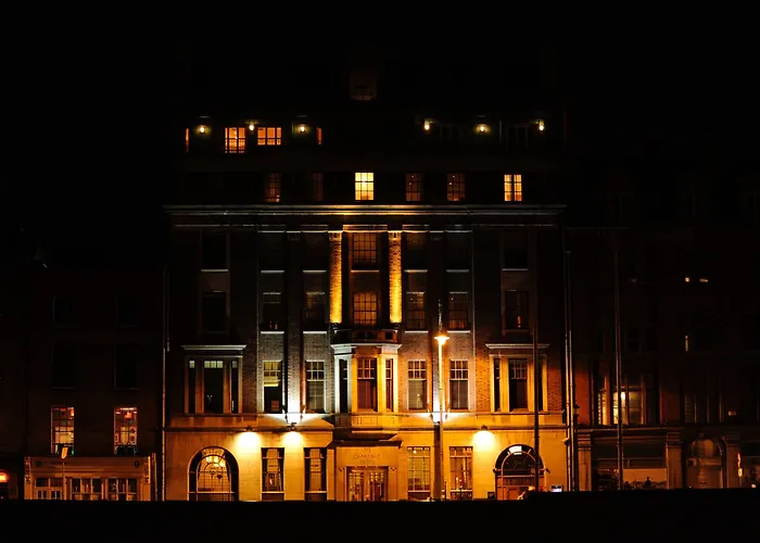 Luxe hotel: The Clarence